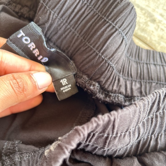 Torrid Cargo Pants - Picture 7 of 7